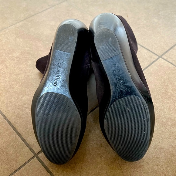 Calvin Klein cruelty-free waterproof wedge boots in size 8.5 in Brown - Picture 8 of 10